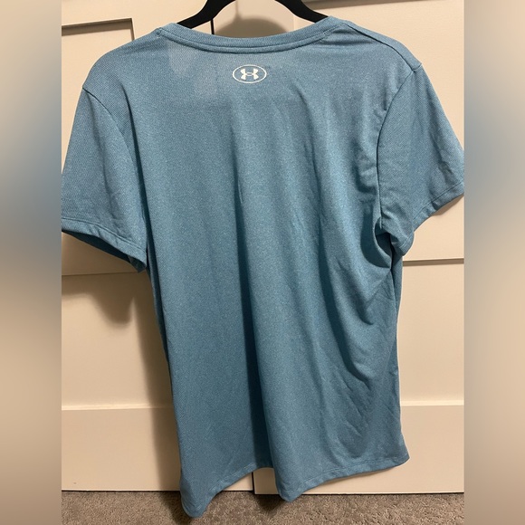 Blue Under Armour t-shirt - Picture 3 of 5